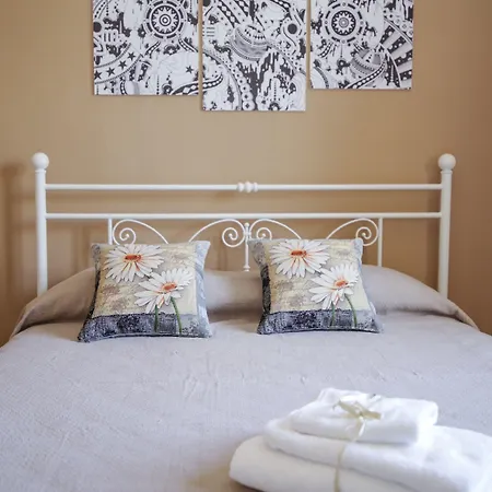 לינה וארוחת בוקר La Fenice Salentina 3*