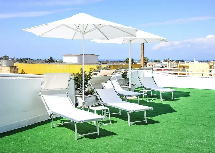 לינה וארוחת בוקר La Fenice Salentina 3*